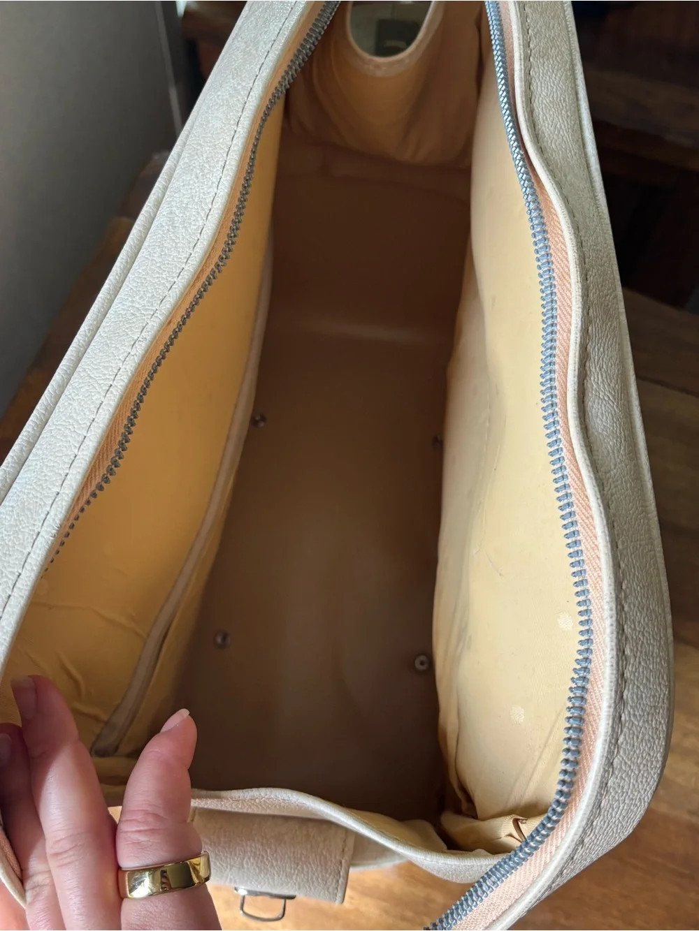 Vintage Samsonite Silhouette Handi-Tote carry-on travel bag